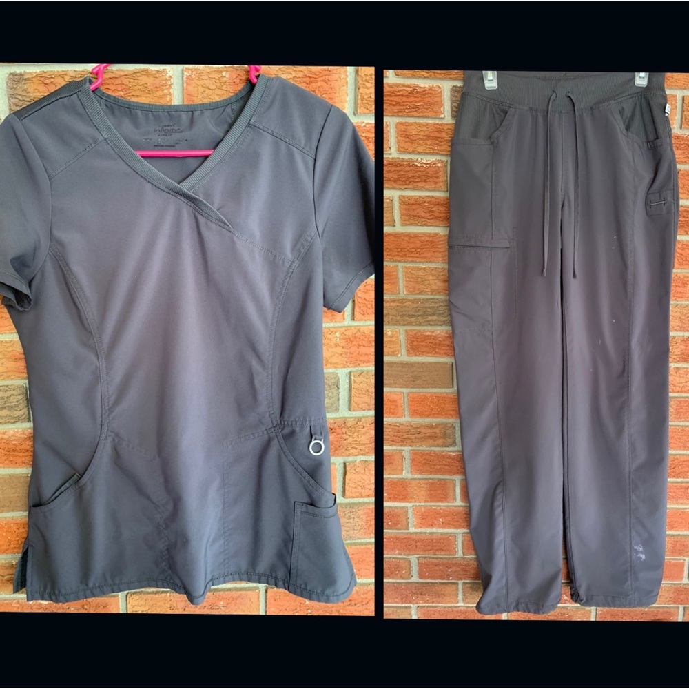 Gray Small/Tall Cherokee Infinity Scrub Set